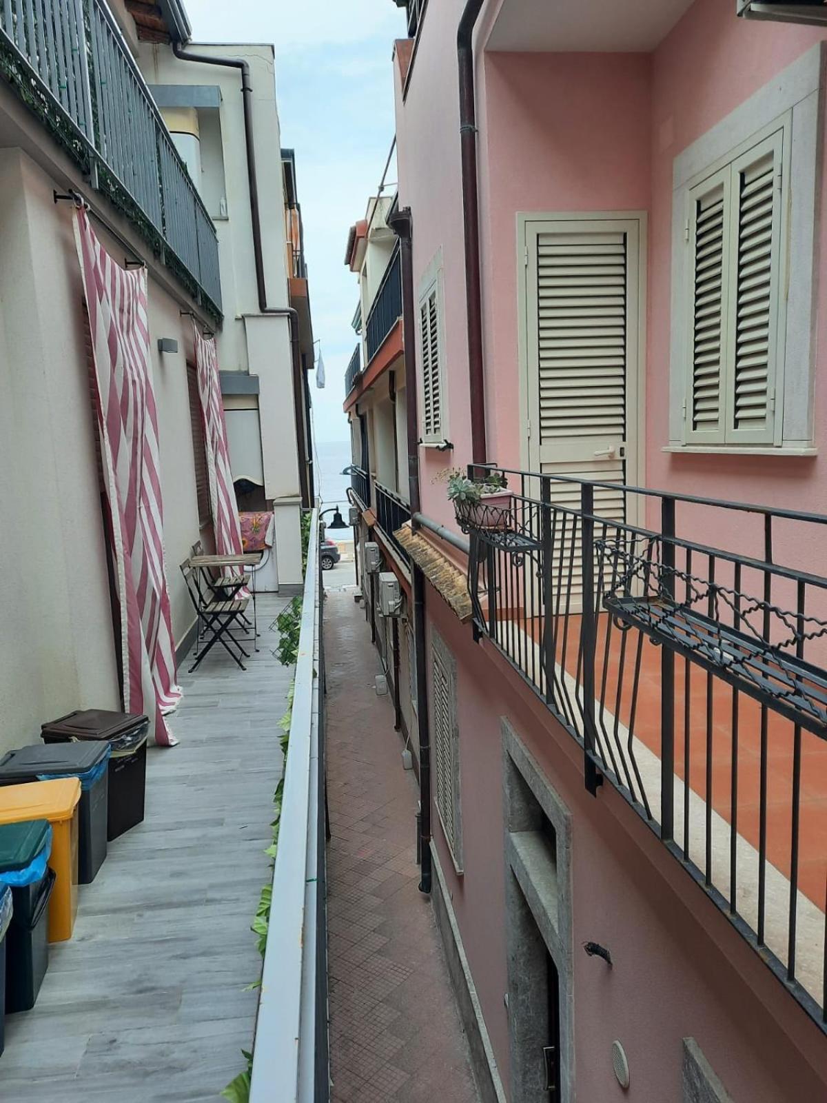 Casa Macalle - Letojanni - Taormina Bagian luar foto
