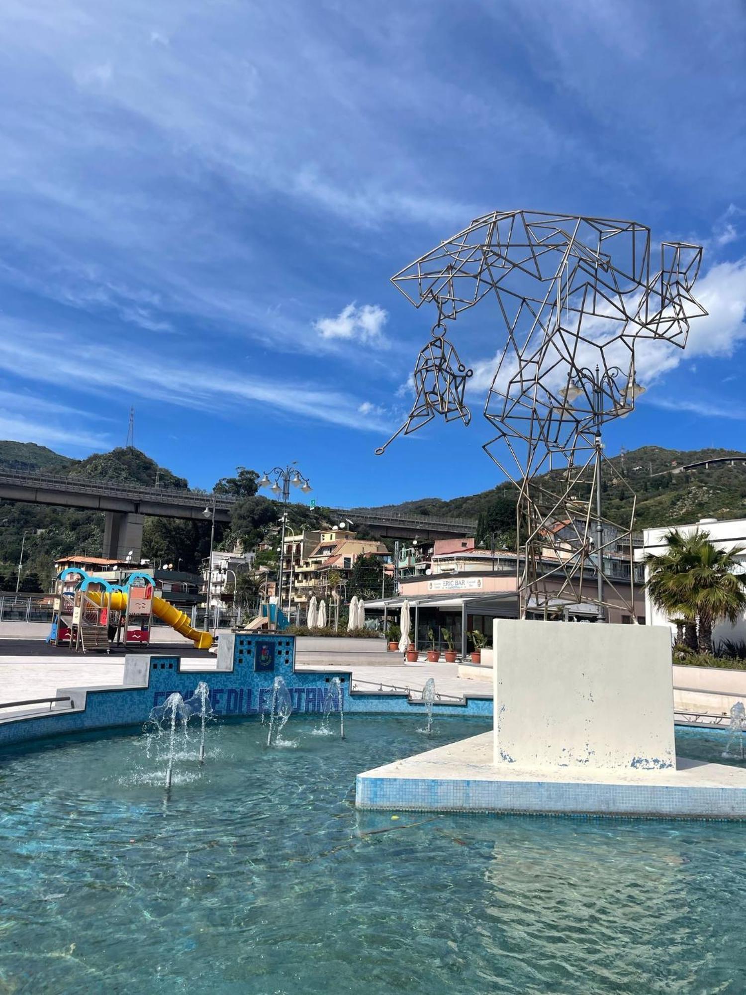 Casa Macalle - Letojanni - Taormina Bagian luar foto